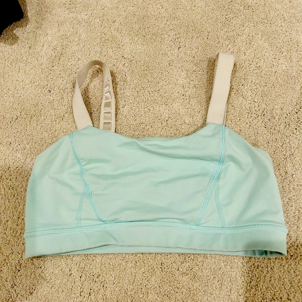 Lululemon bra